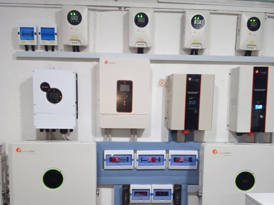 Hybrid inverters, MPPT charge controllers and lithium battery banks installed by Visionspec
